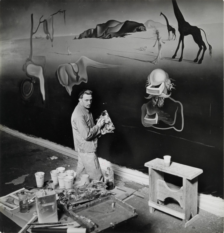 Salvador Dalí treballant en el pavelló , 1939
Eric Schaal © Fundació Gala-Salvador Dalí, Figueres, 2019